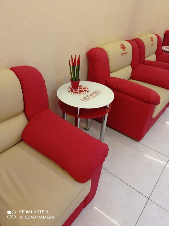 Hoshen Hotel Uman Bagian luar foto