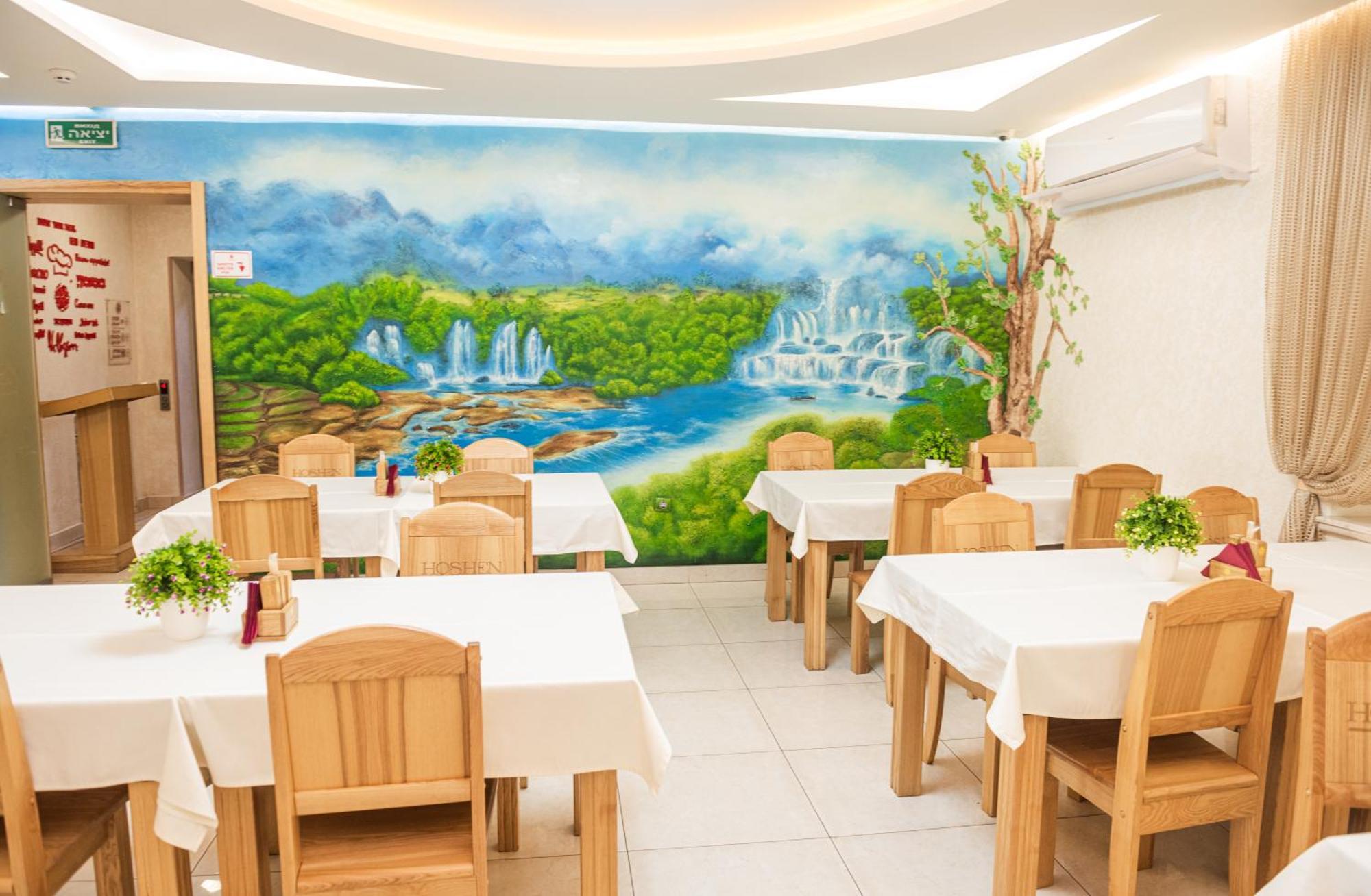Hoshen Hotel Uman Bagian luar foto